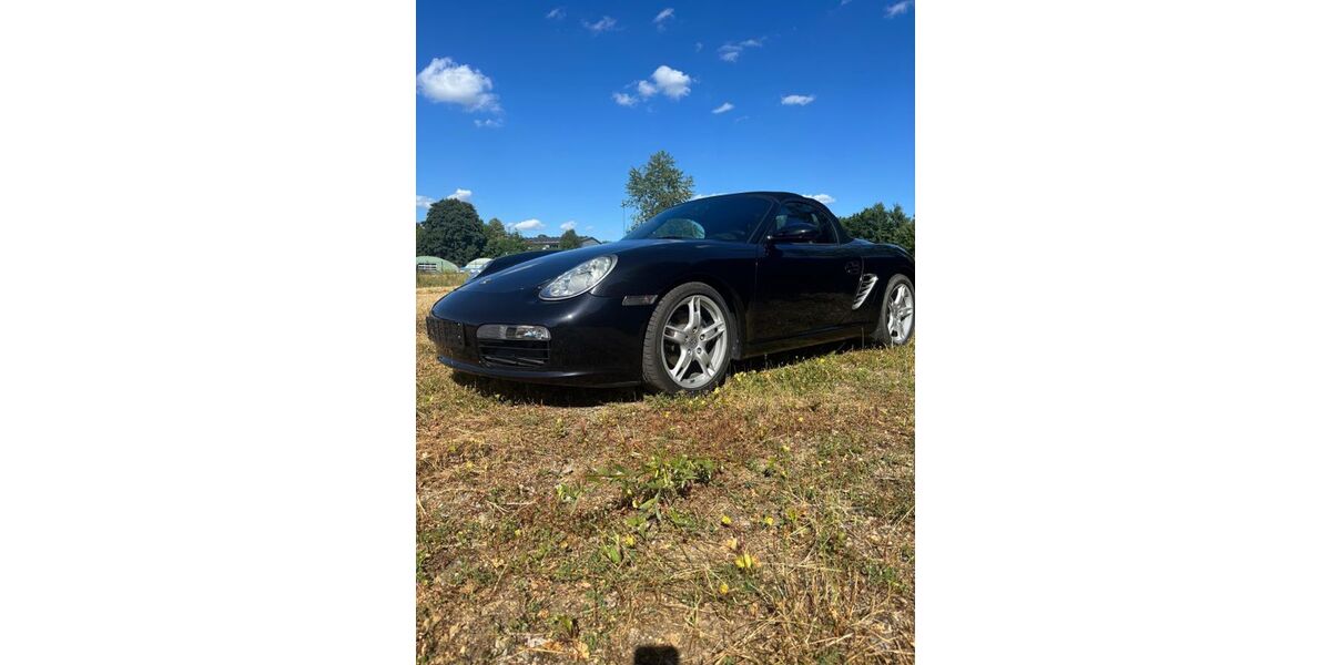 Porsche Boxster 66.700 km 32.990 &euro; München 81927