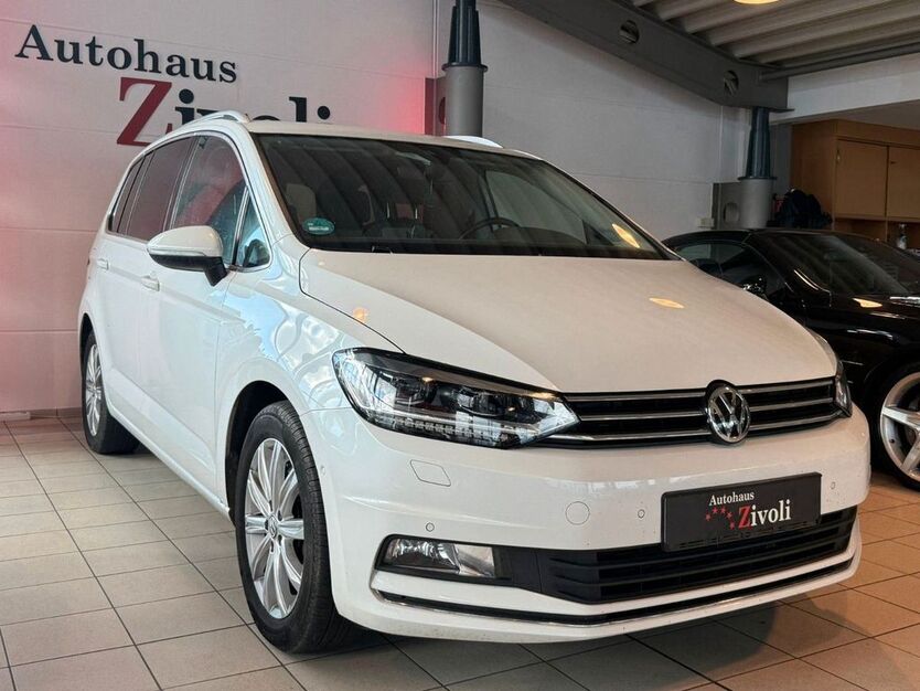 VW Touran 135.000 km 17.990 € Helmstedt 38350