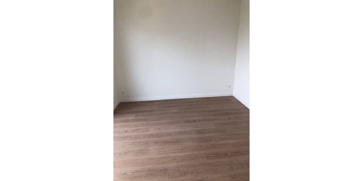 Reihenendhaus Seevetal Hittfeld - 6 Zimmer, 140 m&sup2;, 2.200&euro; | Angebot:26796444