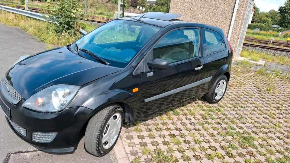 Ford Fiesta 174.000 km 1.999 € Osnabrück 49076