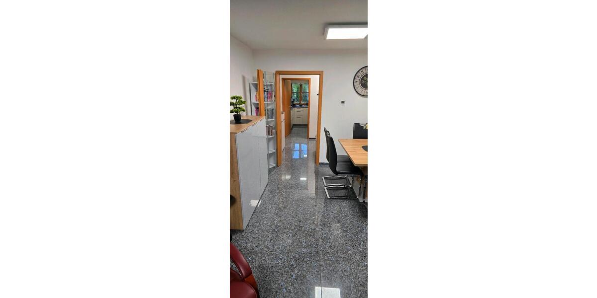 Erdgeschoßwohnung Schongau - 3 Zimmer, 90 m&sup2;, 399.000&euro; | Angebot:26624246