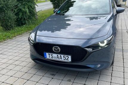 Mazda 3 74.500 km 17.400 € Ruhpolding 83324