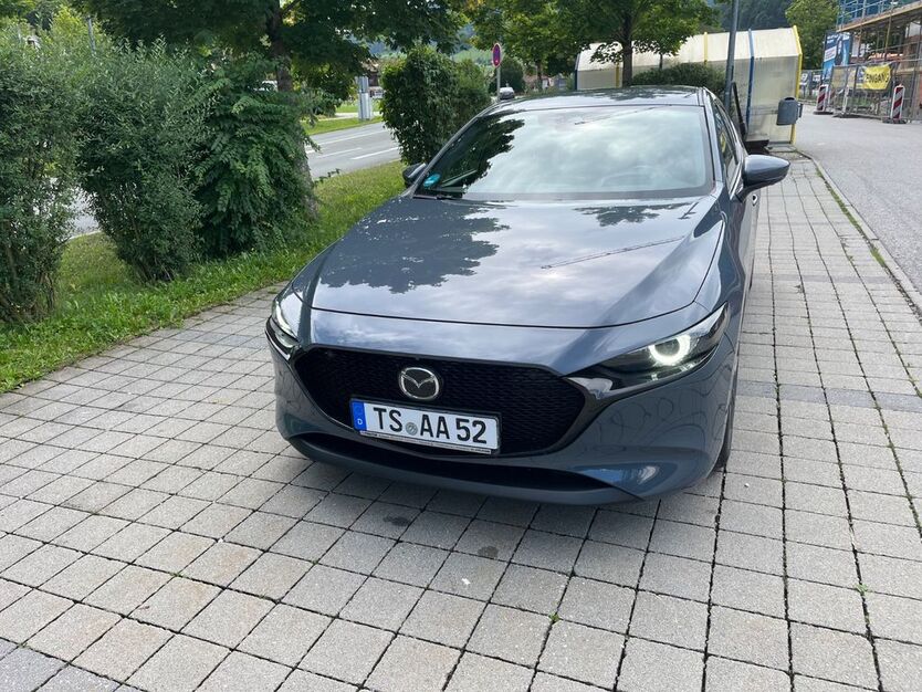 Mazda 3 74.500 km 17.400 € Ruhpolding 83324