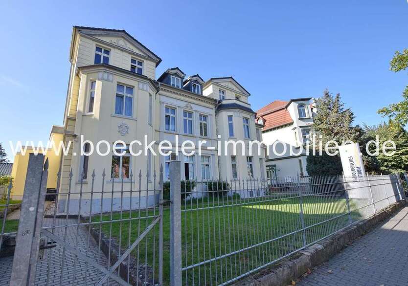 Wohnung zum Mieten in Naumburg (Saale) 295 € 42.47 m²