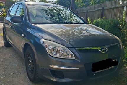 Hyundai i30 233.400 km 1.399 &euro; Marsberg 34431