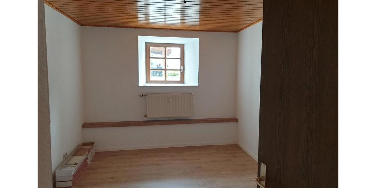 Erdgeschoßwohnung Wellheim - 2 Zimmer, 63 m&sup2;, 481&euro; | Angebot:26399603