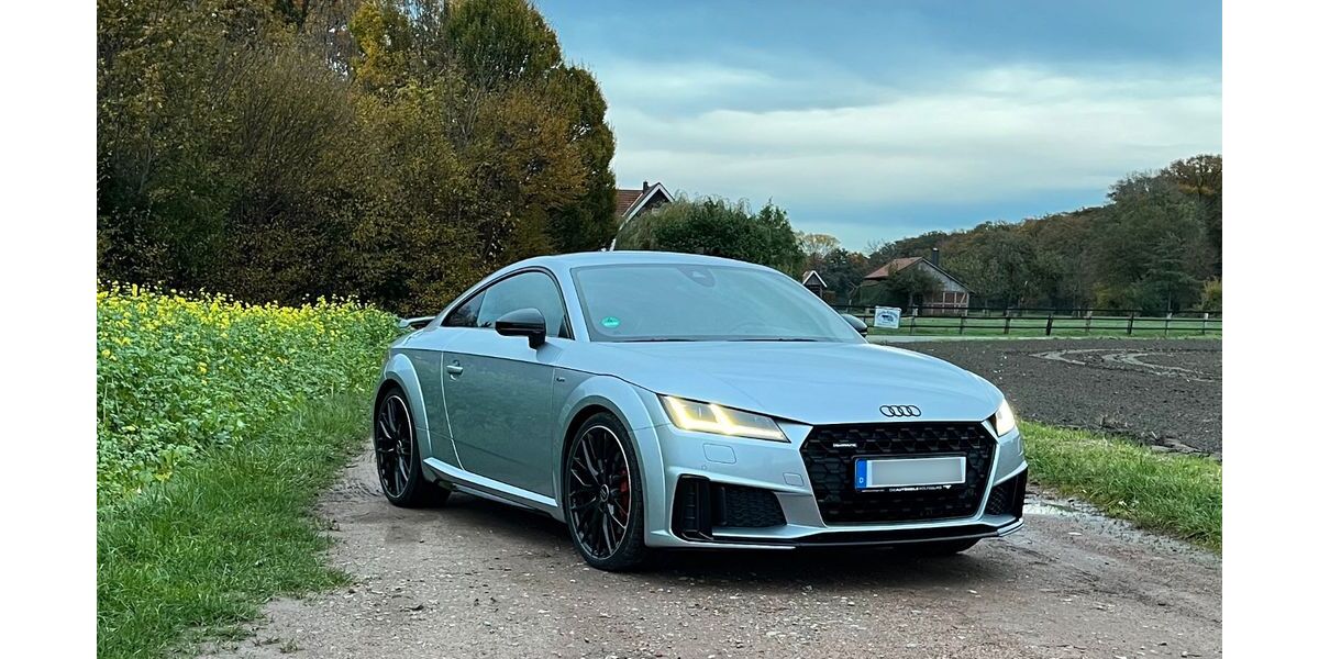 Audi TT 98.500 km 33.999 &euro; Oelde 59302