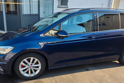 VW Touran 184.000 km 14.800 &euro; Kirchhain 35274