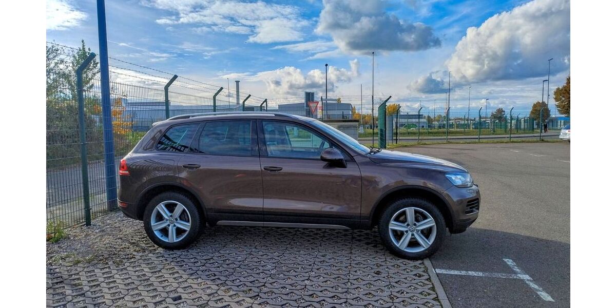 VW Touareg 195.000 km 15.500 &euro; Bad Düben 04849