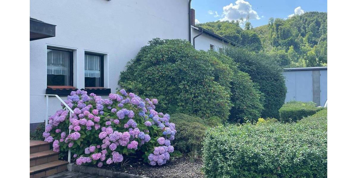 Einfamilienhaus Arnsberg Müschede - 8 Zimmer, 188 m&sup2;, 349.000&euro; | Angebot:25673328