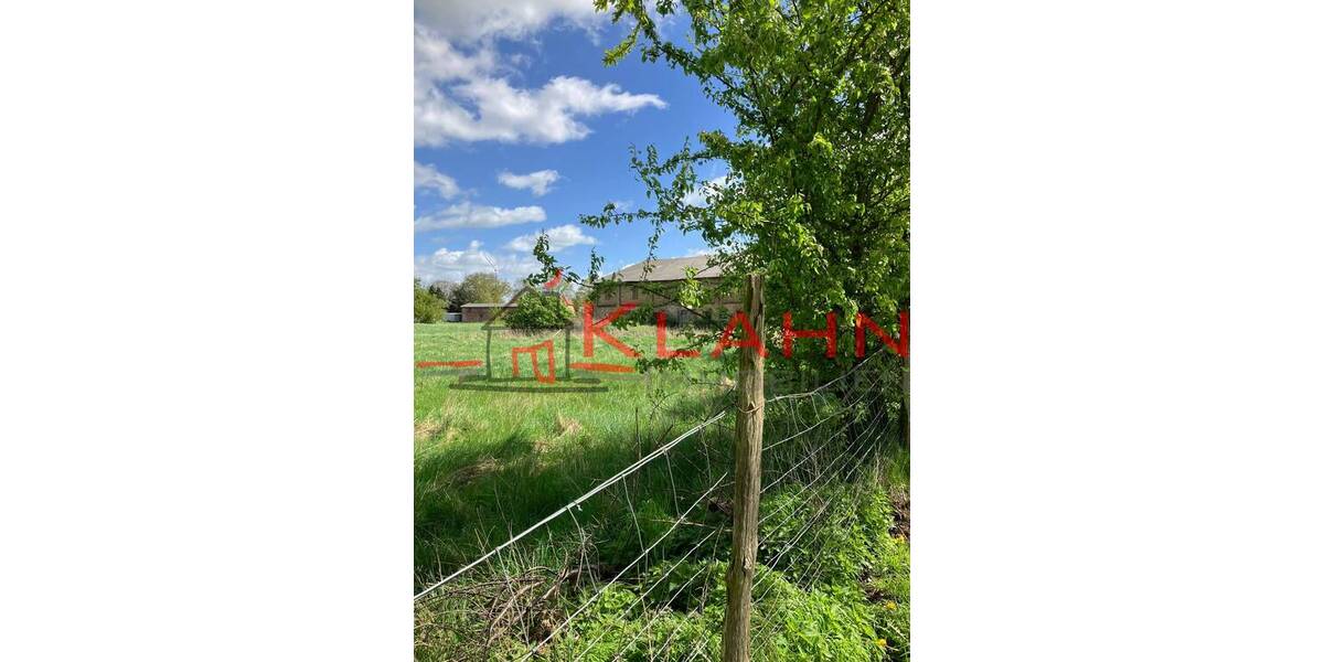 Großzügiges Grundstück in ländlicher Lage zimmer