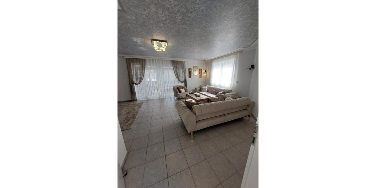 Einfamilienhaus Baesweiler - 8 Zimmer, 143 m&sup2;, 450.000&euro; | Angebot:25871723