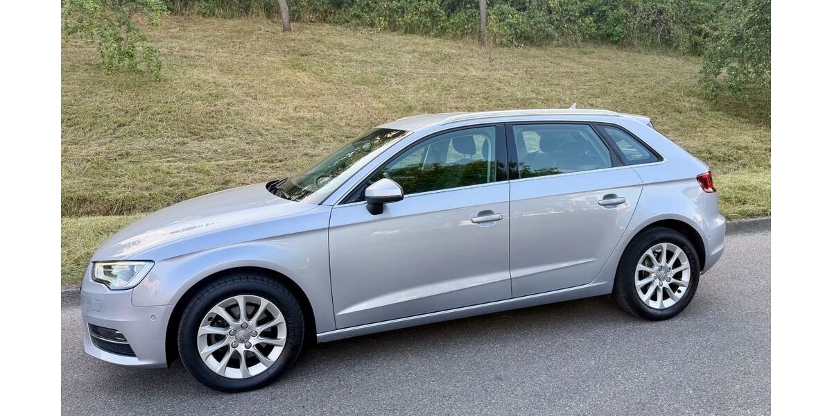 Audi A3 124.000 km 14.100 &euro; Herrenberg 71083