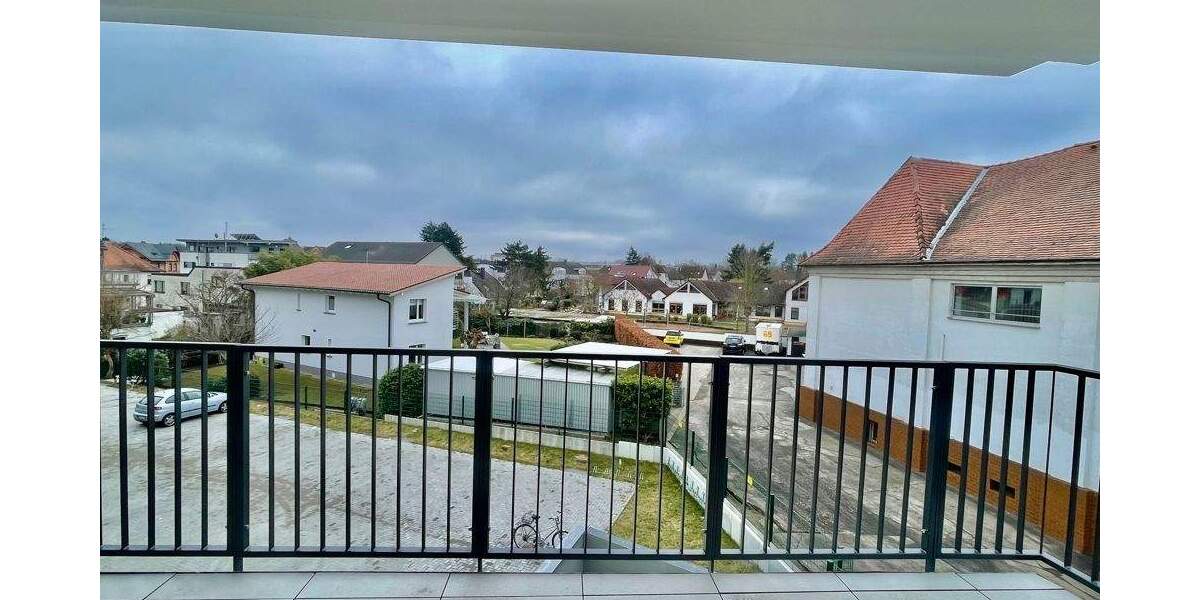 Etagenwohnung Obertshausen / Hausen Obertshausen - 4 Zimmer, 116 m&sup2;, 1.800&euro; | Angebot:25248871