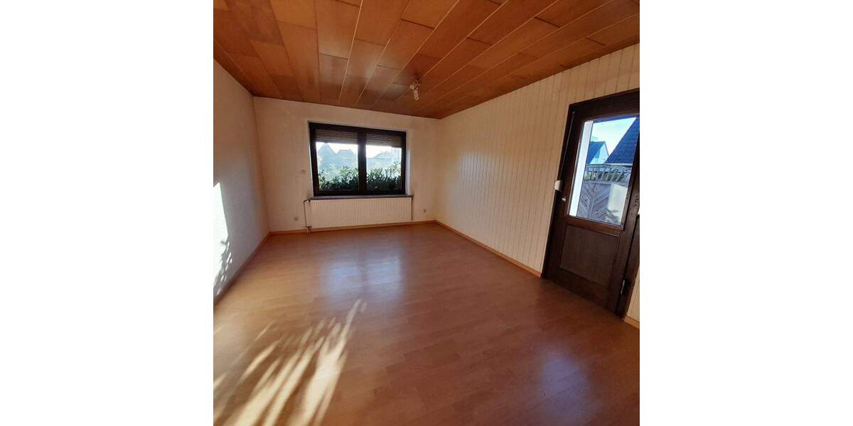 Einfamilienhaus mit großem Potenzial in Toplage in Brake! 3 zimmer