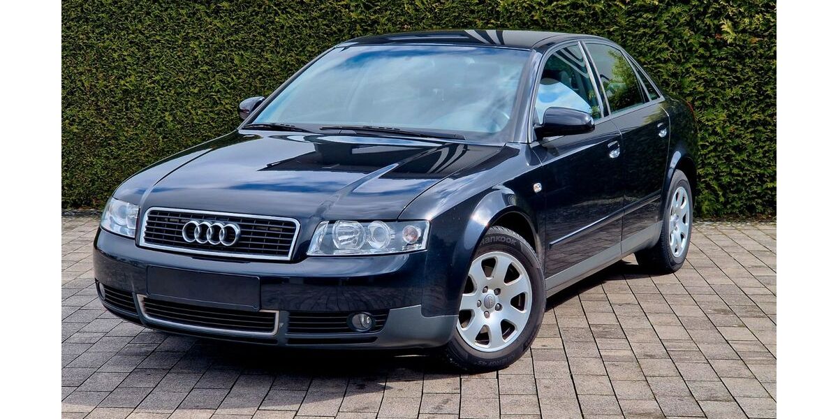 Audi A4 123.000 km 3.900 &euro; Bad Lippspringe 33175
