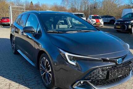 Toyota Corolla 16.730 km 26.990 &euro; Kiel 24114