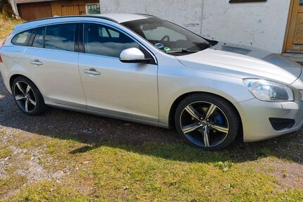 Volvo V60 200.000 km 9.000 &euro; Haldenwang 87490