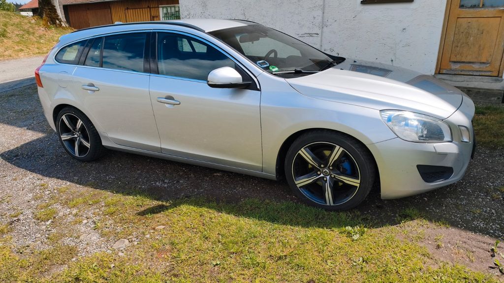 Volvo V60 200.000 km 9.000 &euro; Haldenwang 87490