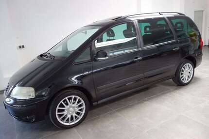 VW Sharan 266.000 km 2.999 &euro; Mühlacker 75417