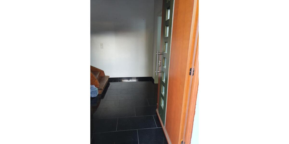 Einfamilienhaus Limburg an der Lahn - 5 Zimmer, 160 m&sup2;, 420.000&euro; | Angebot:27004767