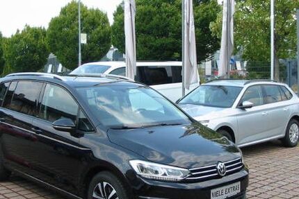 VW Touran 146.172 km 17.450 &euro; Kirchzarten 79199