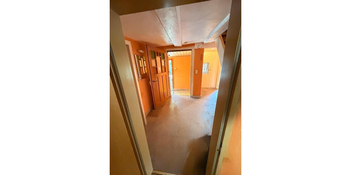 Einfamilienhaus Rotenburg an der Fulda - 6 Zimmer, 137 m&sup2;, 69.450&euro; | Angebot:26964017