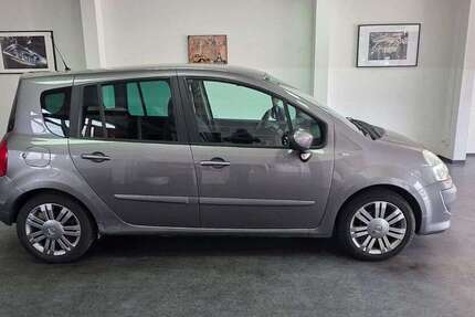 Renault Modus 134.000 km 2.990 &euro; Asperg 71679