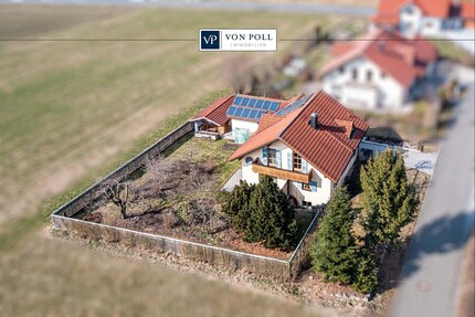 Großzügiges Zuhause mit umzäunten Gartengrundstück und vielseitigem Studio - Haus Schönthal | Angebot:27038045