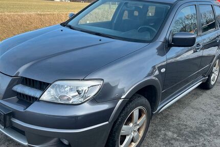 Mitsubishi Outlander 143.000 km 2.000 &euro; Reichenbach/Rotschau 08468
