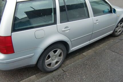 VW Bora 87.000 km 3.600 € Vaihingen/E 71665