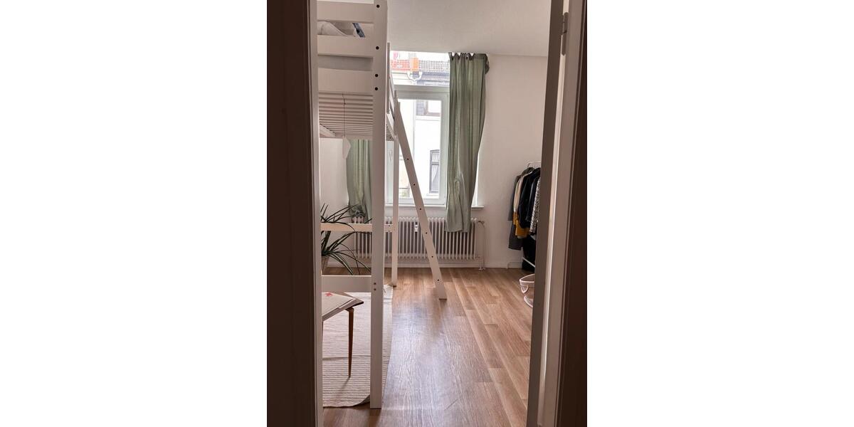 Etagenwohnung Bremen Östliche Vorstadt - 1 Zimmer, 16 m&sup2;, 460&euro; | Angebot:26687894