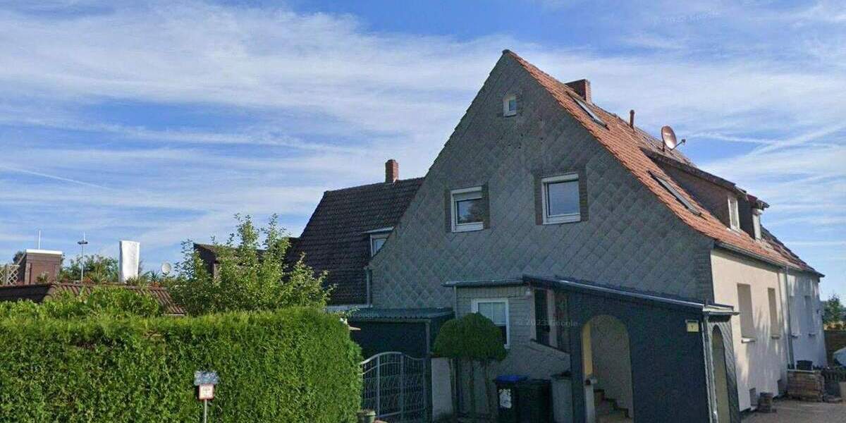 Arnum: DHH mit gr.Garten, Dachterrasse & 2 Garagen - Ideal f. Familie oder Mehrgenerationenwohnen 7 zimmer
