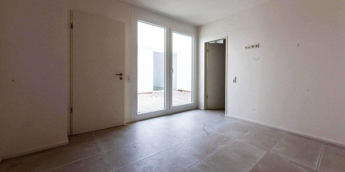 Etagenwohnung Aachen Aachen-Mitte - 3 Zimmer, 142 m&sup2;, 1.550&euro; | Angebot:25697839