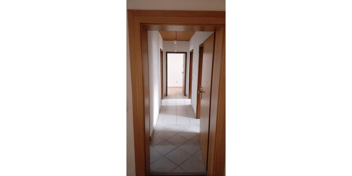 Etagenwohnung Föhren - 3 Zimmer, 62 m&sup2;, 700&euro; | Angebot:26413035
