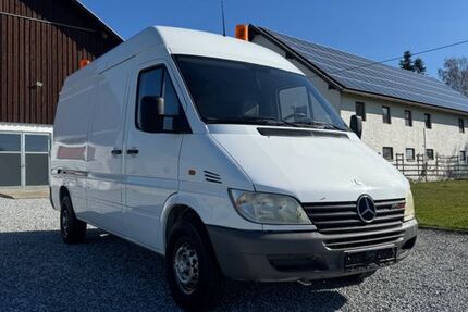 Mercedes-Benz Sprinter 57.857 km 4.999 &euro; Baierbach /Landshut 84171