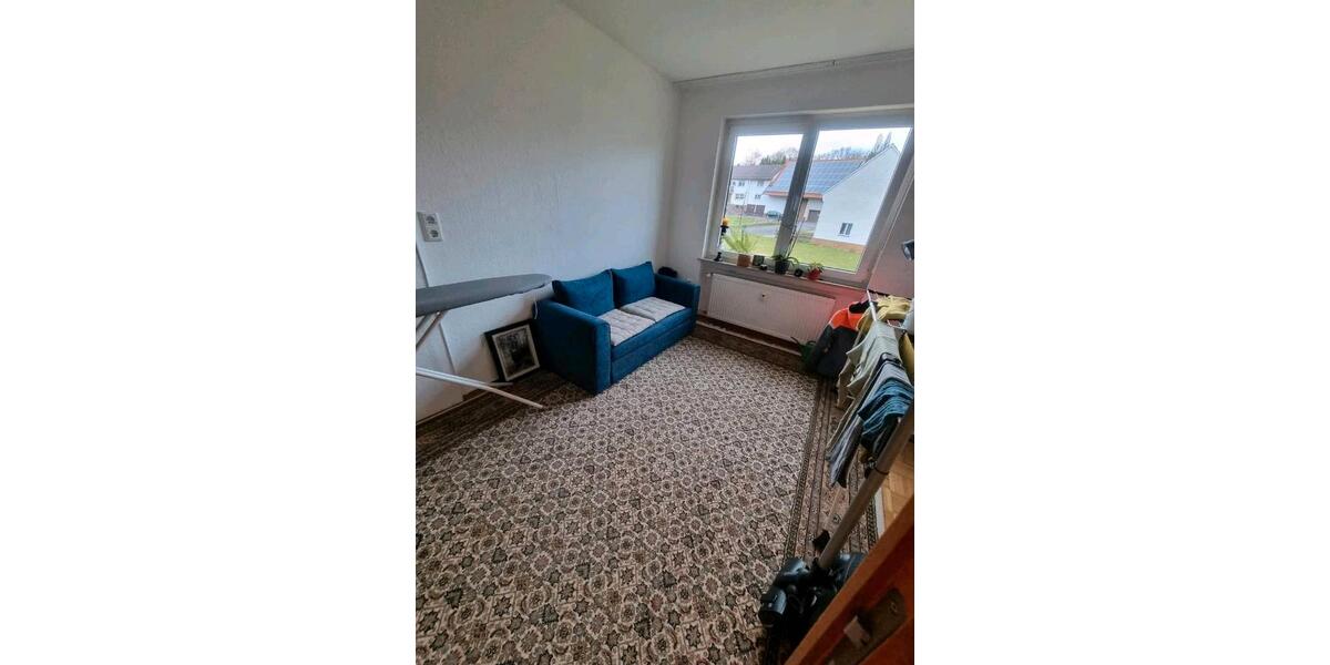 Etagenwohnung Alsfeld - 3 Zimmer, 73 m&sup2;, 900&euro; | Angebot:26118013