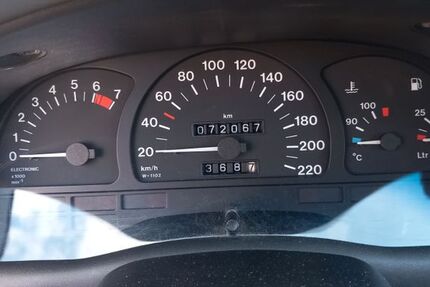 Opel Astra 72.062 km 3.999 € Ludwigsburg 71642