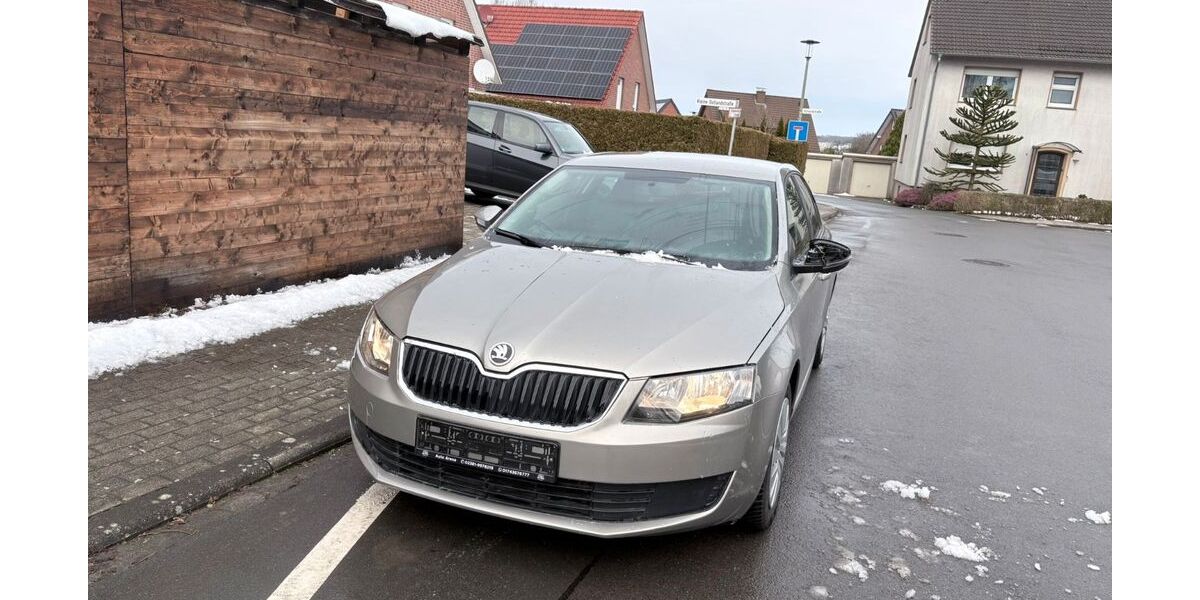 Skoda Octavia 258.000 km 5.300 &euro; Beckum 59269