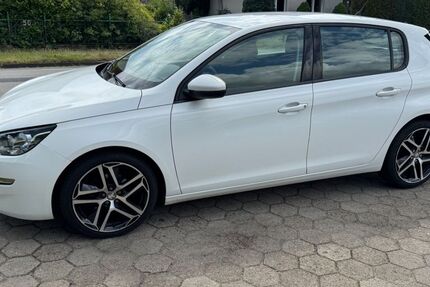Peugeot 308 157.000 km 6.300 &euro; Stelle 21435