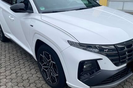Hyundai TUCSON 16.000 km 28.700 € schornbach 73614