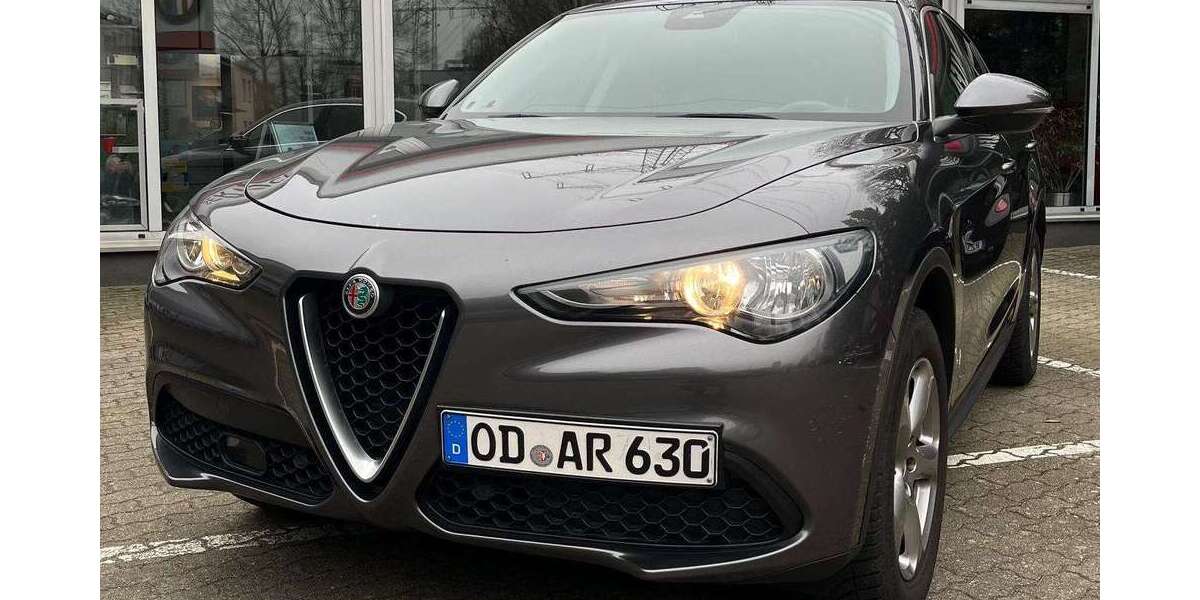 Alfa Romeo Stelvio 50.800 km 25.500 &euro; Barsbüttel 22885