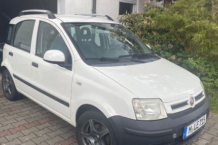 Fiat Panda 153.000 km 3.499 &euro; München 81739
