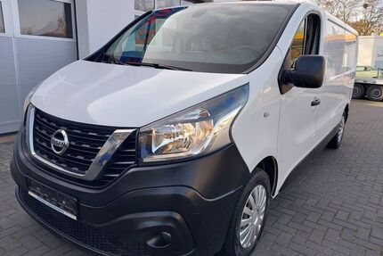 Nissan NV300