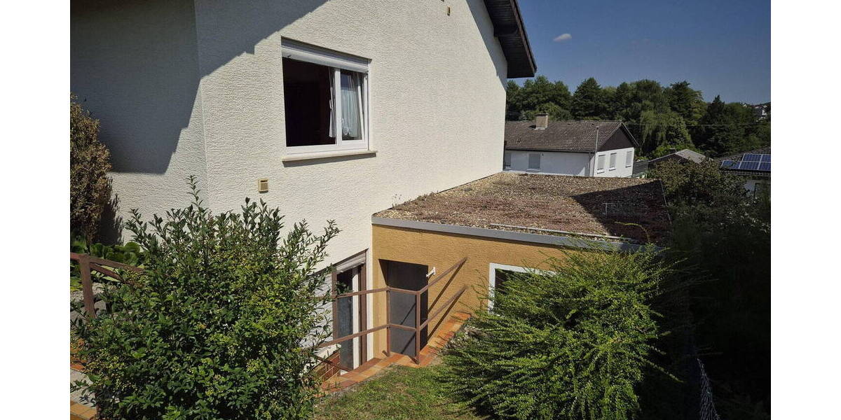 Einfamilienhaus Sinsheim / Steinsfurt Steinsfurt - 8 Zimmer, 185 m&sup2;, 499.999&euro; | Angebot:26684191