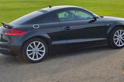 Audi TT 152.000 km 9.000 &euro; Neuhausen ob Eck 78579