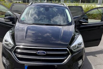Ford Kuga 70.980 km 14.560 &euro; Stolberg 52223