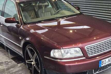 Audi A8 168.000 km 8.999 &euro; Bielefeld - Senne 33659
