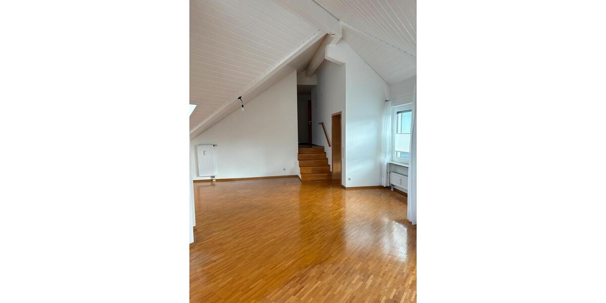 Dachgeschoßwohnung Stuttgart Vaihingen - 4.5 Zimmer, 110 m&sup2;, 540.000&euro; | Angebot:25516774