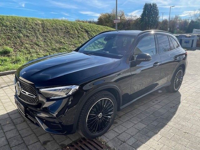 Mercedes-Benz GLC 450 3.300 km 72.990 € Aspach 71546